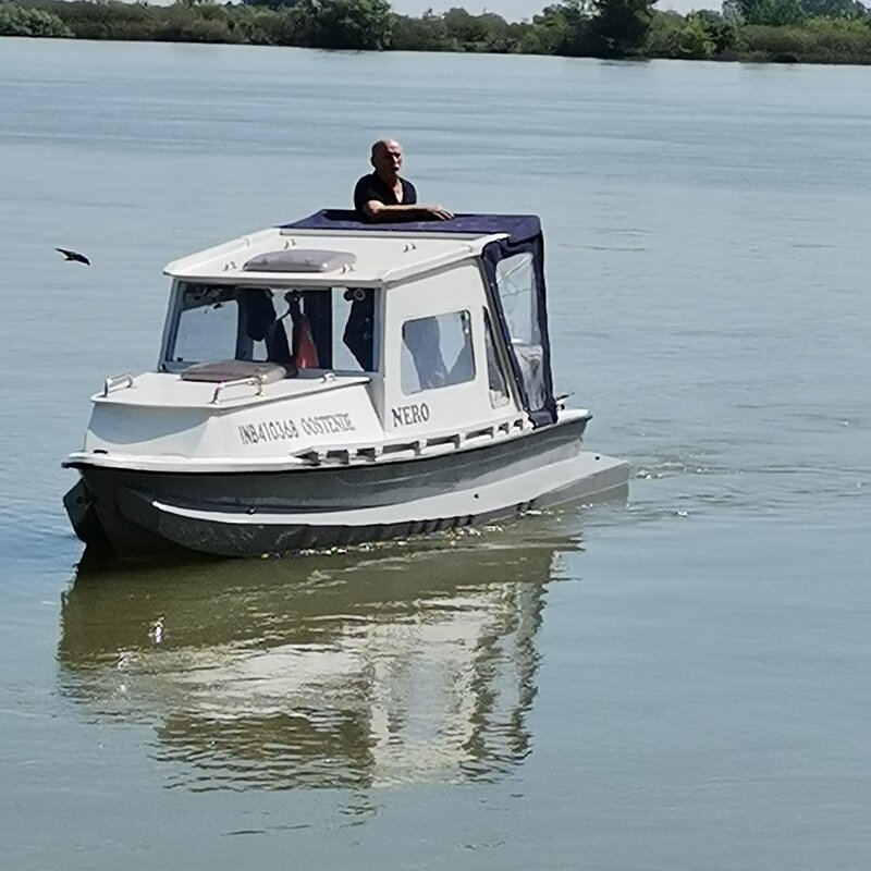 Barca cabinata Mikro 540